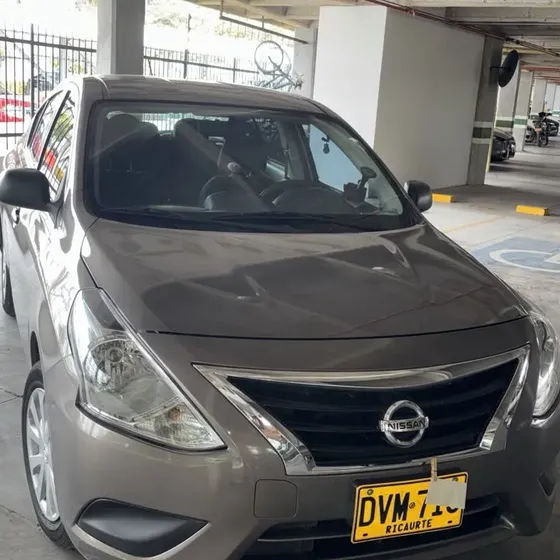 Nissan Versa 2019 1.6 Sense