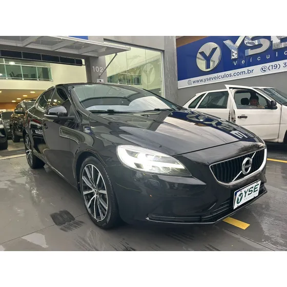 Volvo V40 T-4 Momentum 2.0 Aut.