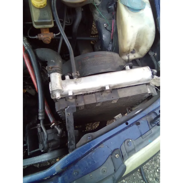 Condensador A/a Vw Gol Saveiro Parati 2001 2008. Usado