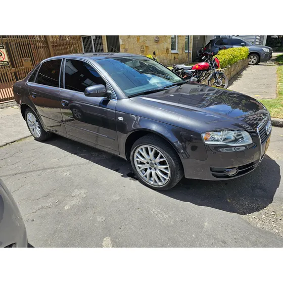 Audi A4 2.0 Tfsi