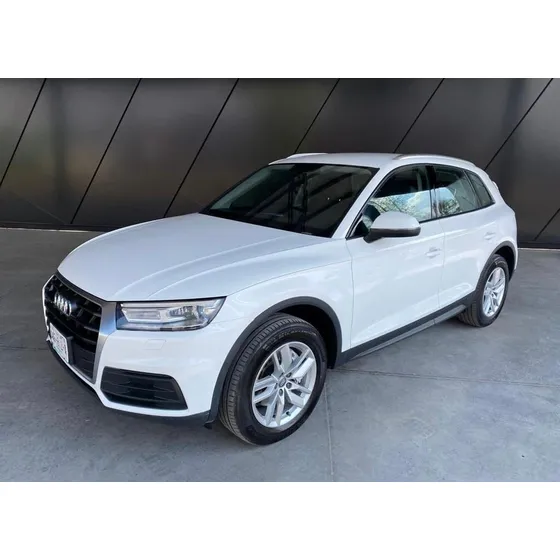 Audi Q5 2.0 L T Dynamic Dsg