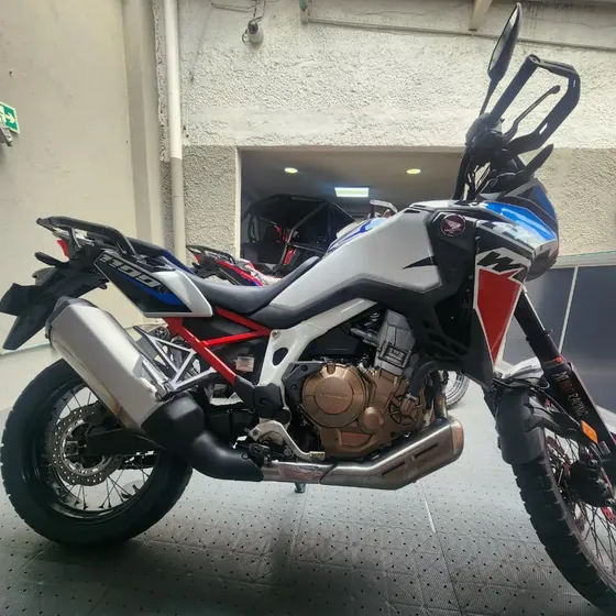Africa Twin Estandar 2022