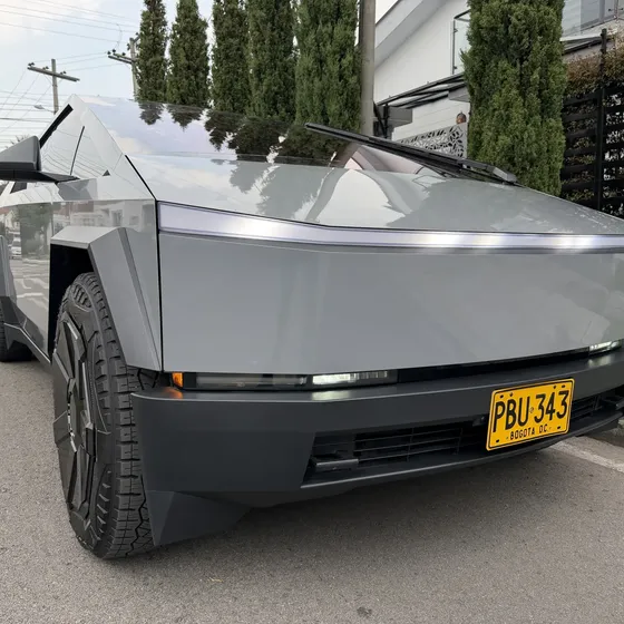 Tesla Cybertruck 2024 Foundation