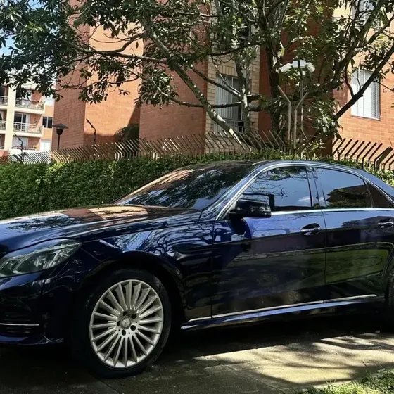 Mercedes-Benz E250 2015 2.0 Cilindraje