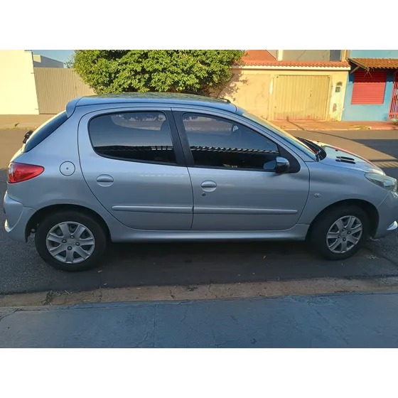 Peugeot 207 Sw 1.4 Xr Flex 5p