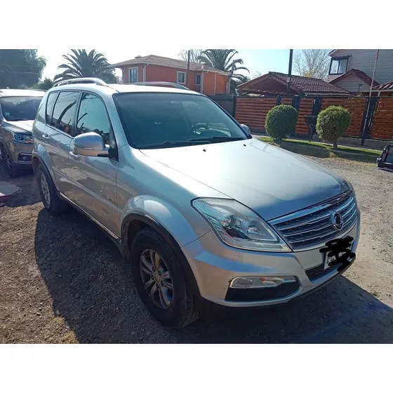 Ssangyong Rexton 4x2 Mt
