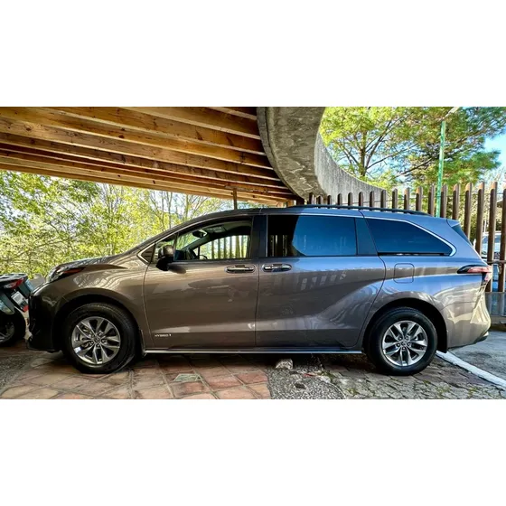 Toyota Sienna 3.5 Xle At
