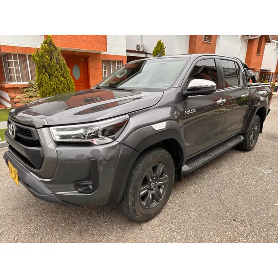 Toyota Hilux 2.4 Diesel Automática