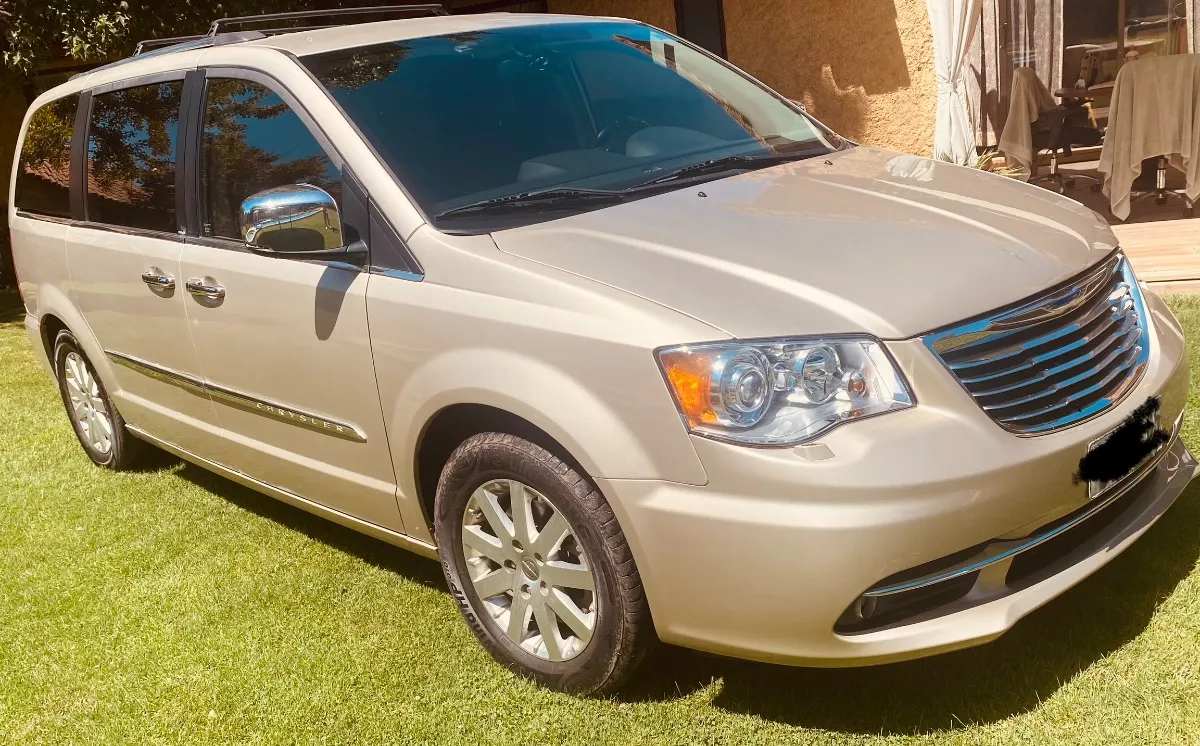 Chrysler Grand Town & Country Limited