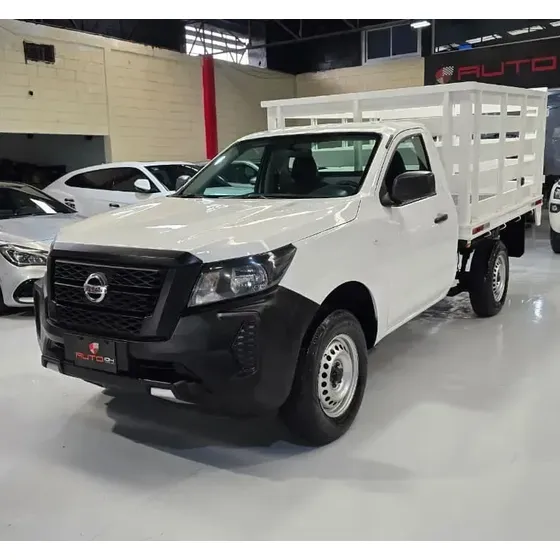 Nissan Np300 2021 2.5 Estacas Dh Aa Pack Seg Mt