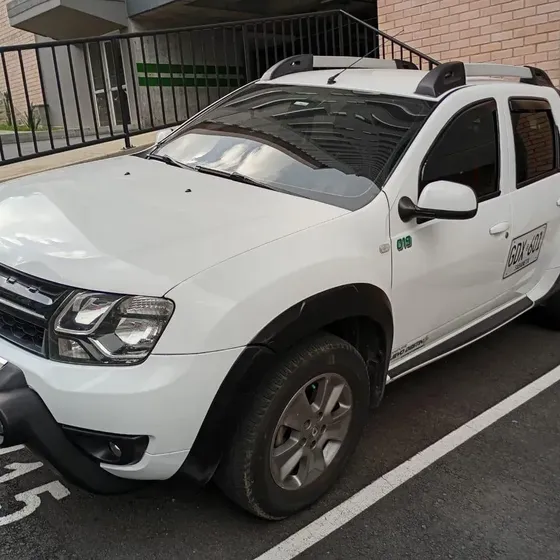 Renault Duster Oroch 2020 2.0 Intens 4x4