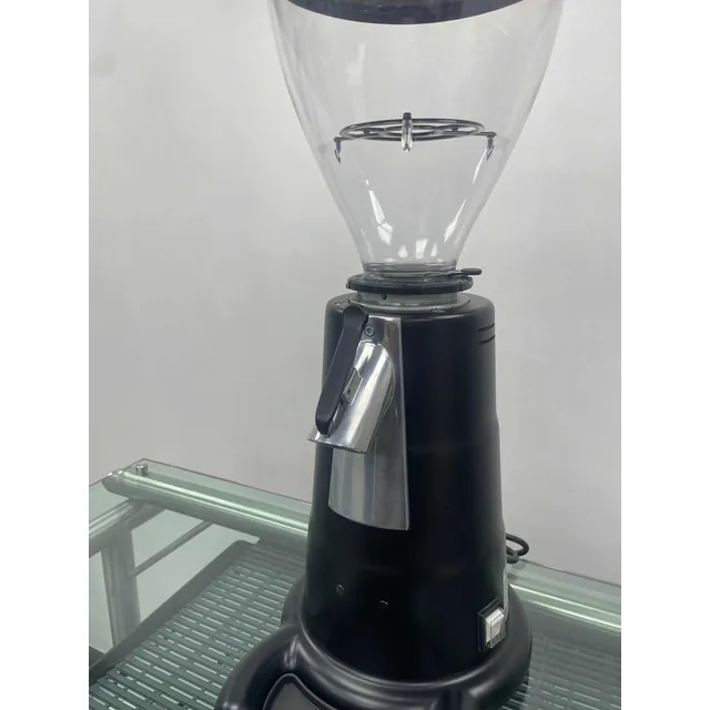 Molino De Café Macap Mc7 Con Tolva De 1.4 Kilos.
