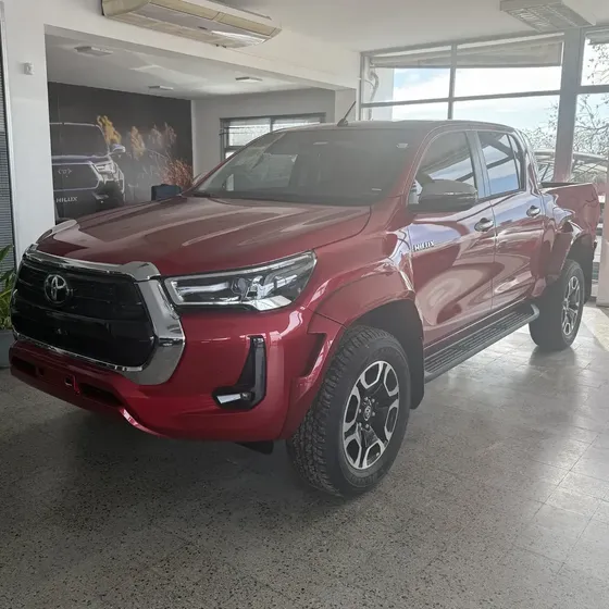 Toyota Hilux 2026 2.8 D-4d Srx Cd 4x4