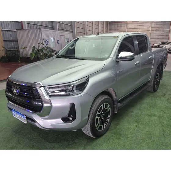 Toyota Hilux Srx 2.8d 4x4 At