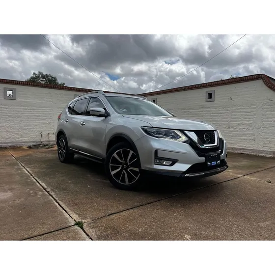 Nissan X-trail 2.5 Exclusive 2 Row Cvt