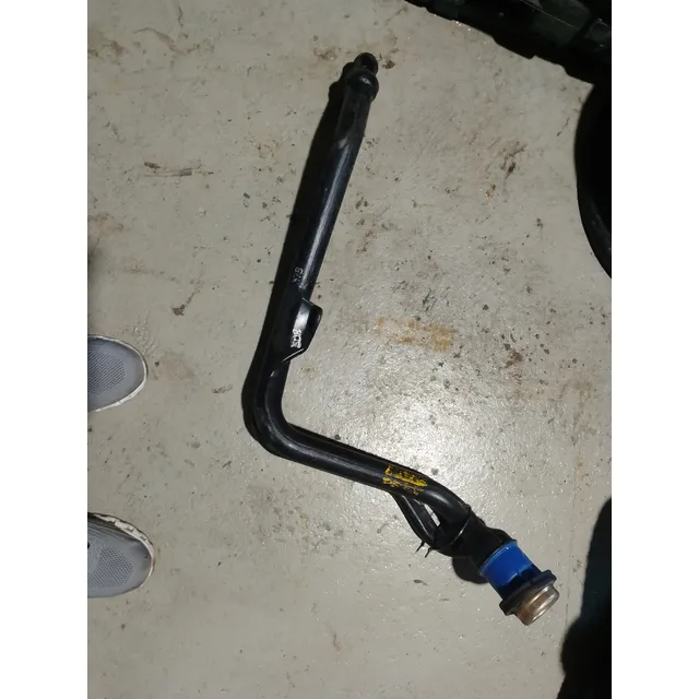 Tubo De Llenado De Gasolina Fiesta Power 1.6 Perfecto Estado