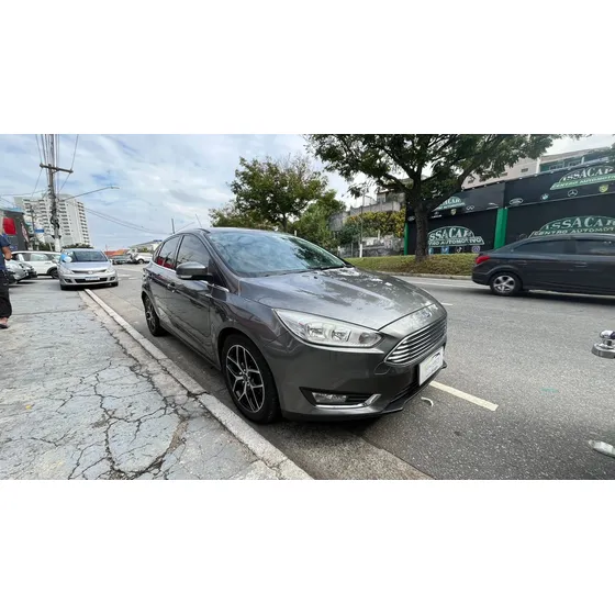 Ford Focus Focus Hatch Titanium 2.0 Powershift