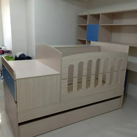 Juego De Cuarto Para Niña; Cama Cuna. Centro Mueble