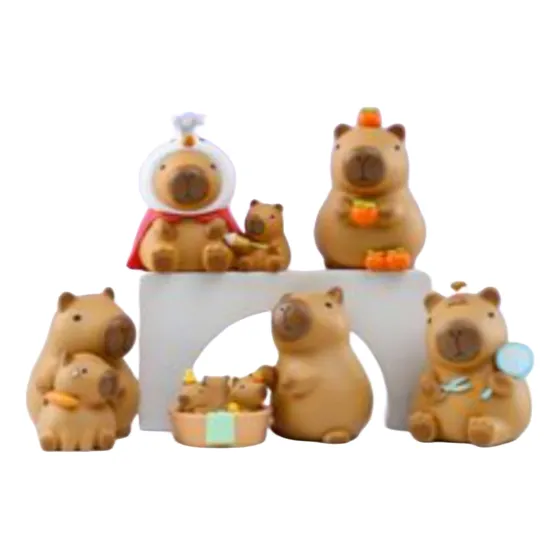 Muñecos Capibara Set X5 En Caja Juguete Colección Carpincho