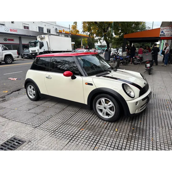 Mini Cooper 1.6 Chili