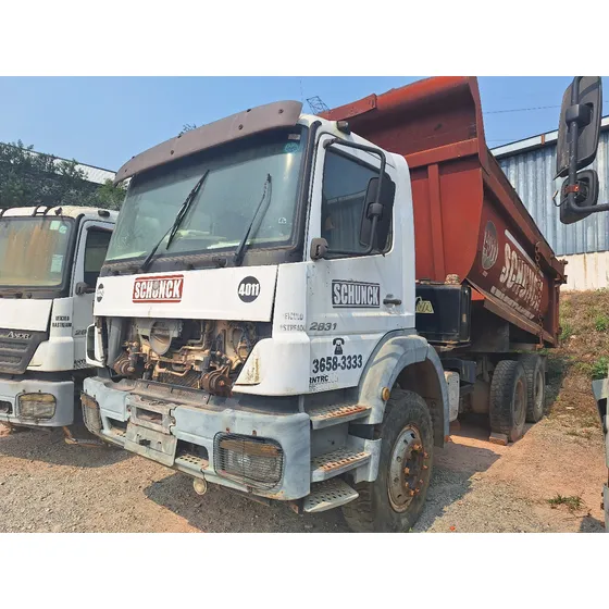 Caminhão Mercedes Benz 2831k Ano 2012 Com Caçamba Meia Cana
