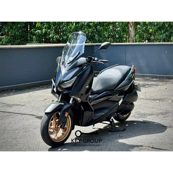 Yamaha X-max300