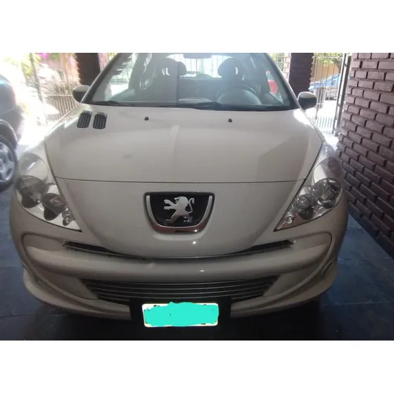Peugeot 207 1.6 Sedan Xt