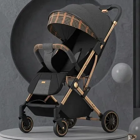 Carrinho De Bebê Passeio Compacto Preto Chassi Dourado Leve