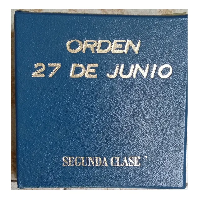Condecoraciones: Orden 27 De Junio. 2da.clase, Docentes