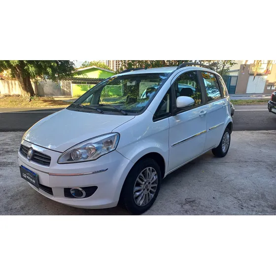 Fiat Idea 1.6 16v Essence Flex 5p