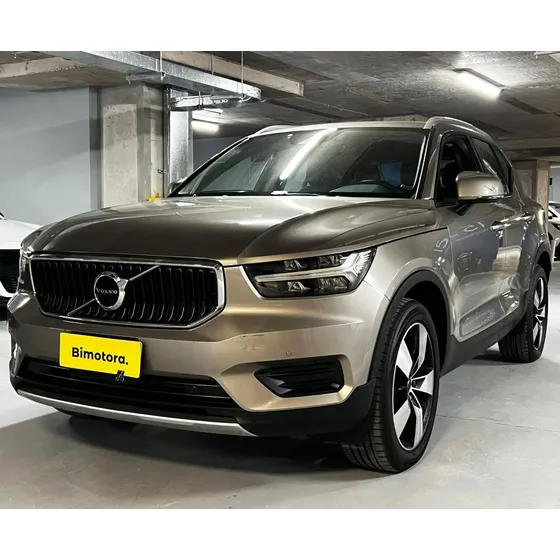 Volvo Xc40 Momentum T4 Fwd 2.0