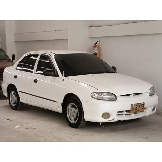 Hyundai Accent 1.3 L