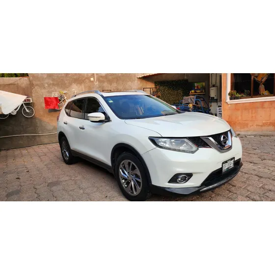 Nissan X-trail 2.5 Advance 2 Row Mt