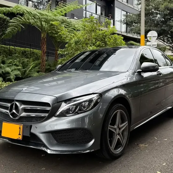 Mercedes-Benz Clase C 2017 2.0 Amg Line C 250