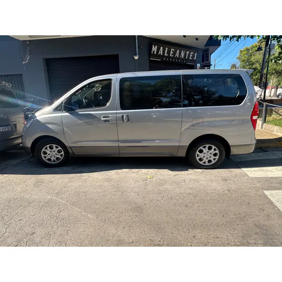 Hyundai H1 2.5 Full Premium 12 Pas At