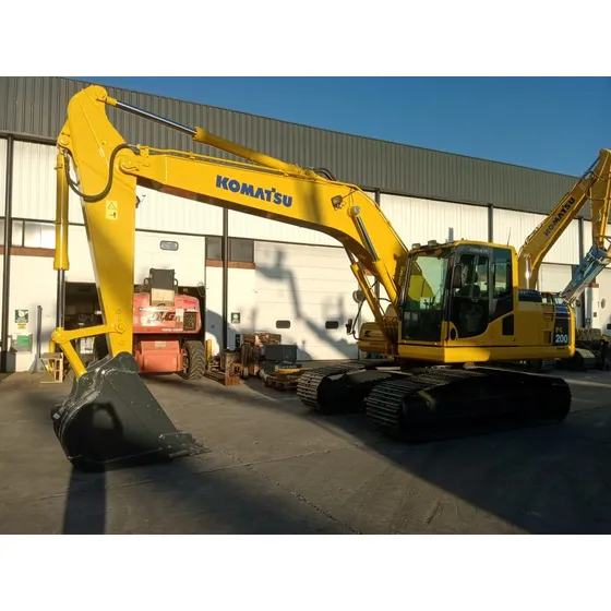 Excavadora Komatsu Pc200-8 