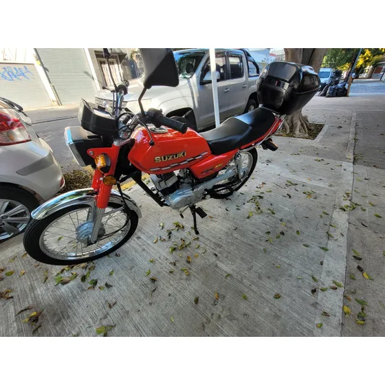 Suzuki Ax 100