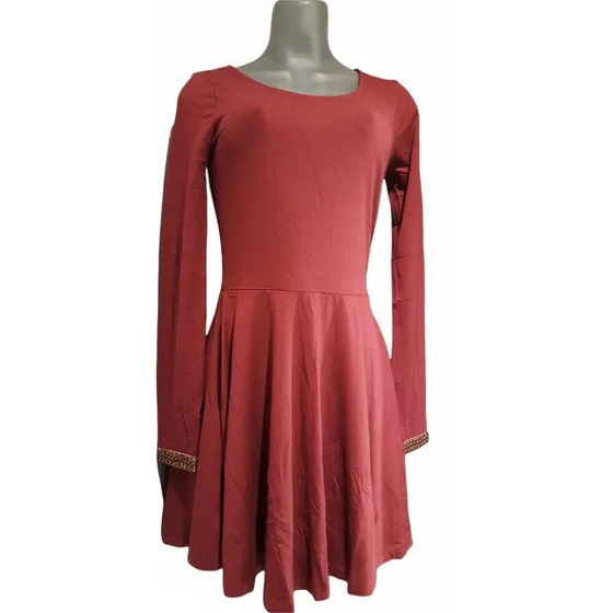 Vestidos Cortos Charming Charlie Vinotinto - Talla L 