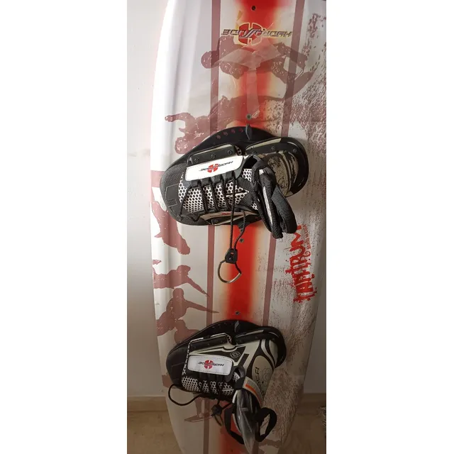 Tabla Hydroslide Wakeboard. Nueva.  Tantrum  Usa. Con Botas.