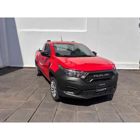 Ram 700 Cabina Extendida