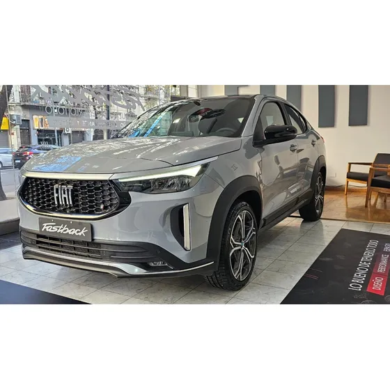 Fiat Fastback 1.3 T270 At6