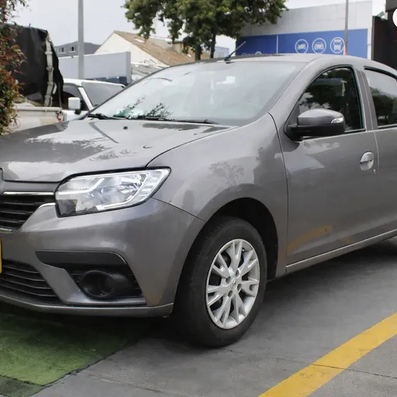 Renault Logan 2022 1.6 Life