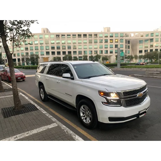 Chevrolet Suburban 5.4 Ls Tela At