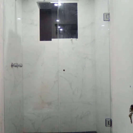 Puertas Para Duchas En Vidrio.