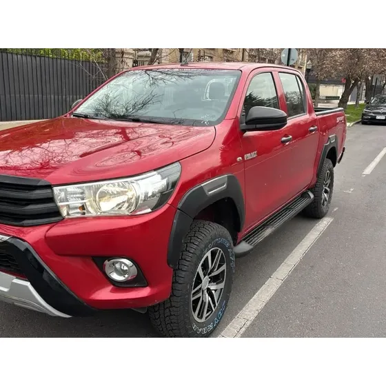 Toyota Hilux 2022 Dcab Dx 4x2 2.4cc 2022 en Providencia - RM (Metropolitana) usado