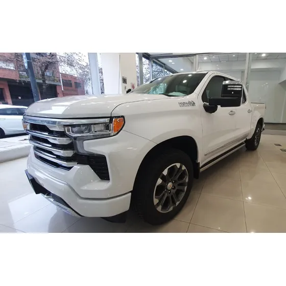 Chevrolet Silverado 5.3 V8 High Country