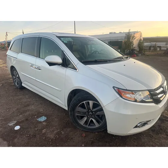 Honda Odyssey 3.5 Touring V6/ At
