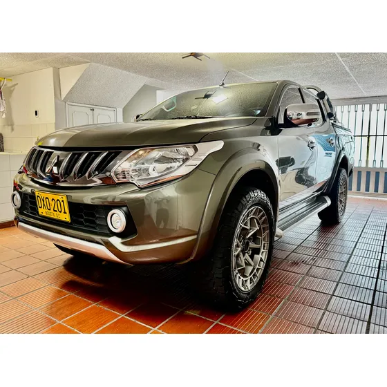 Mitsubishi L200 Sportero 2.5 High Power