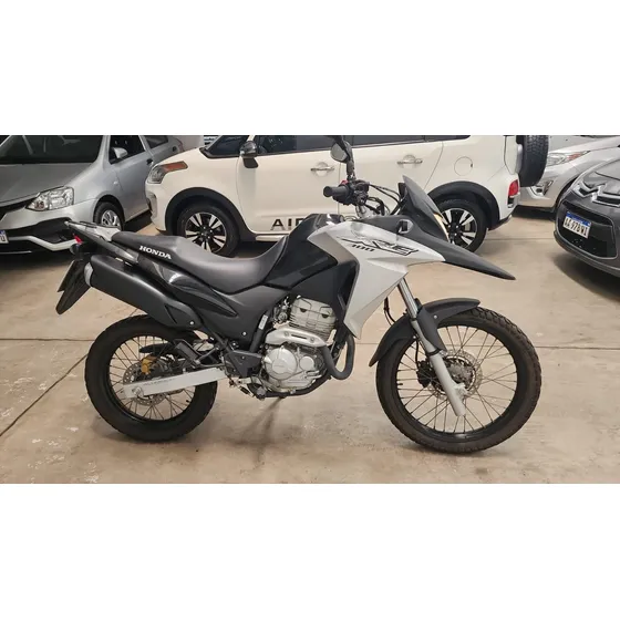 Honda Xre 300