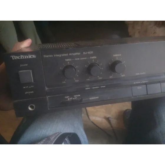 Amplificador Technics